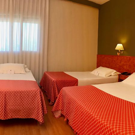 Ap Hotel Madrid Airport Zewnętrze zdjęcie